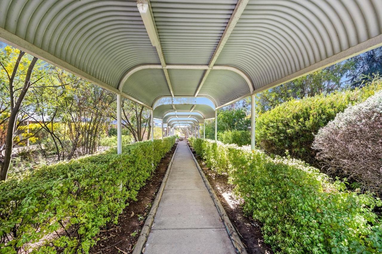 Ibis Styles Eagle Hawk Canberra
